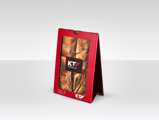project_296.png Personalized desktop calendar